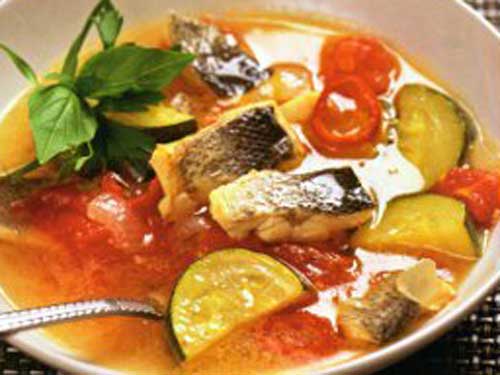 Рыбный суп с цуккини